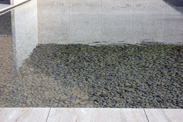 Barcelon_Pavilion_stones.jpg