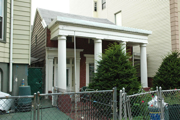 Greenpont_Greek_Revival.jpg