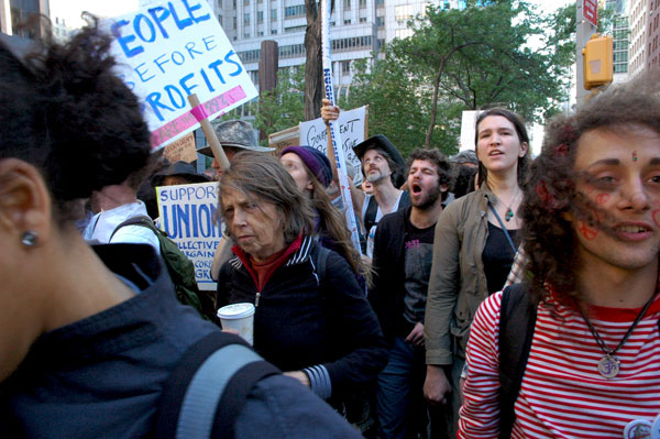 OWS_19_faces_and_signs.jpg