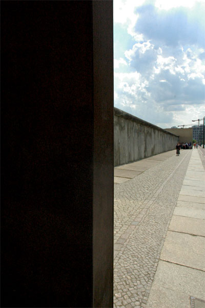 mauer_wall_remnant_and_steel_memorial.jpg