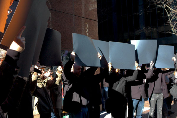 nytechmeetupSOS_black_cards.jpg