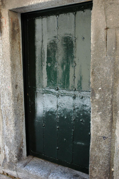 El_Escorial_door_green.jpg